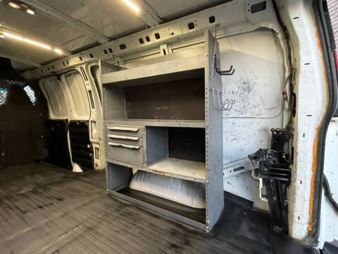 2016 Chevrolet Express 2500