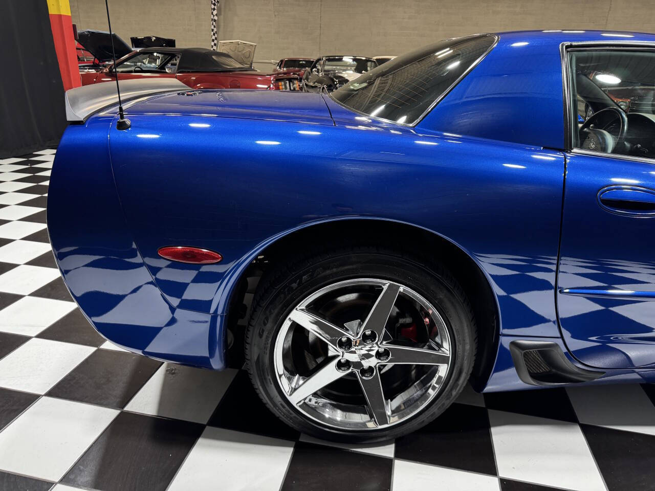 2002 Chevrolet Corvette 20