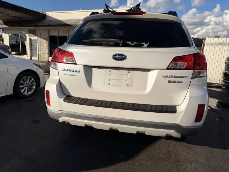 2014 Subaru Outback 3.6R Limited