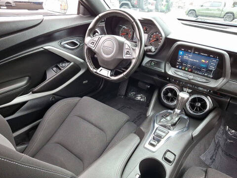 2021 Chevrolet Camaro LT1