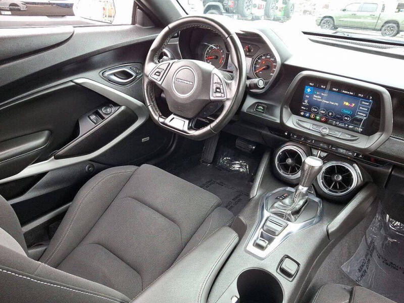 2021 Chevrolet Camaro LT1