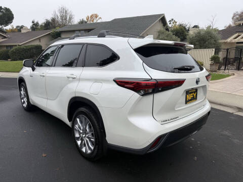 2020 Toyota Highlander Hybrid Limited