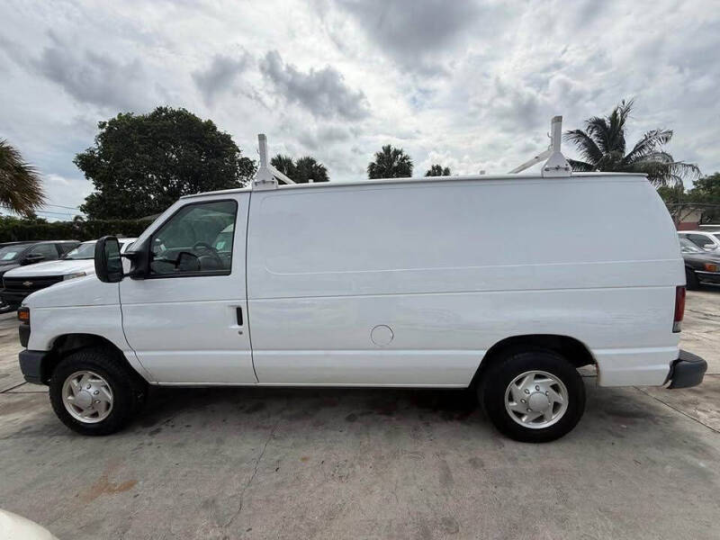 2013 Ford E-Series