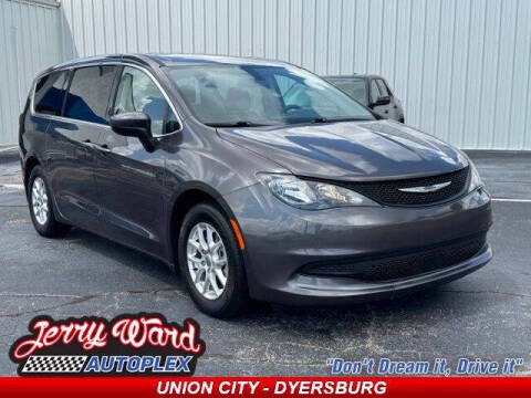 2021 Chrysler Voyager
