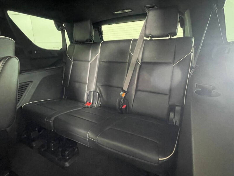 2022 Cadillac Escalade Premium Luxury