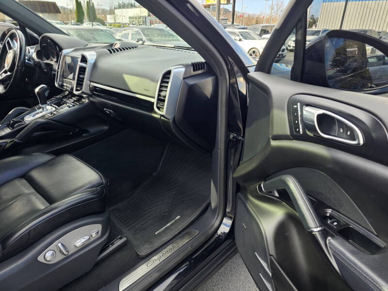 2017 Porsche Cayenne