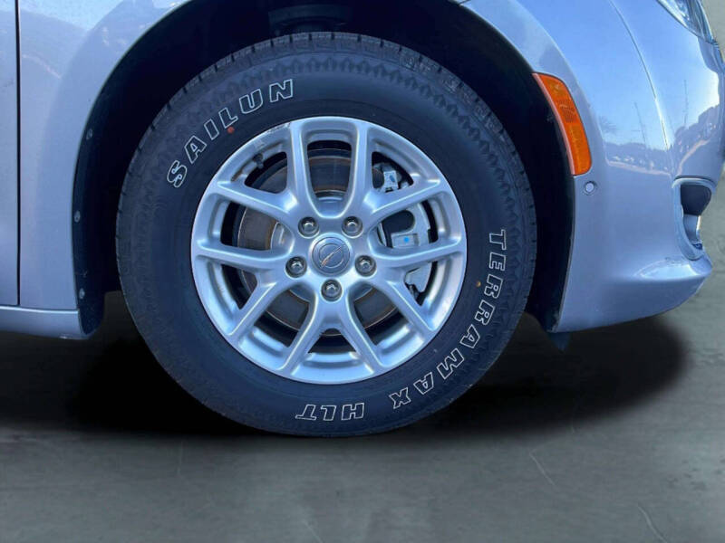 2020 Chrysler Pacifica Touring