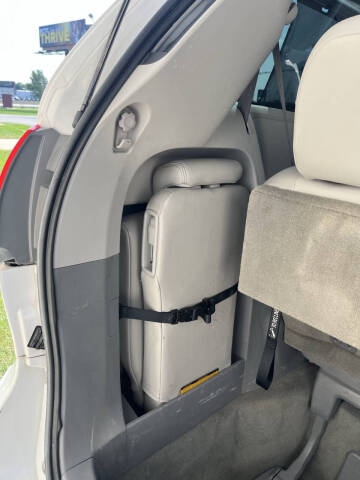 2011 Toyota Sienna XLE 8-Passenger