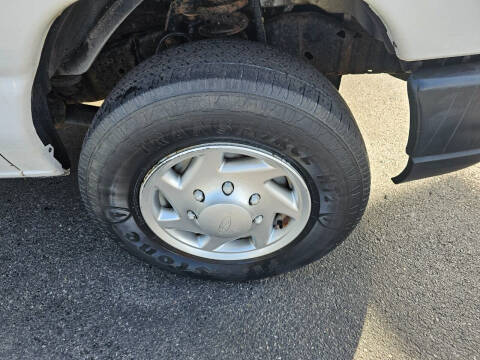 2014 Ford E-Series E-250