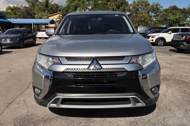 2019 Mitsubishi Outlander SE