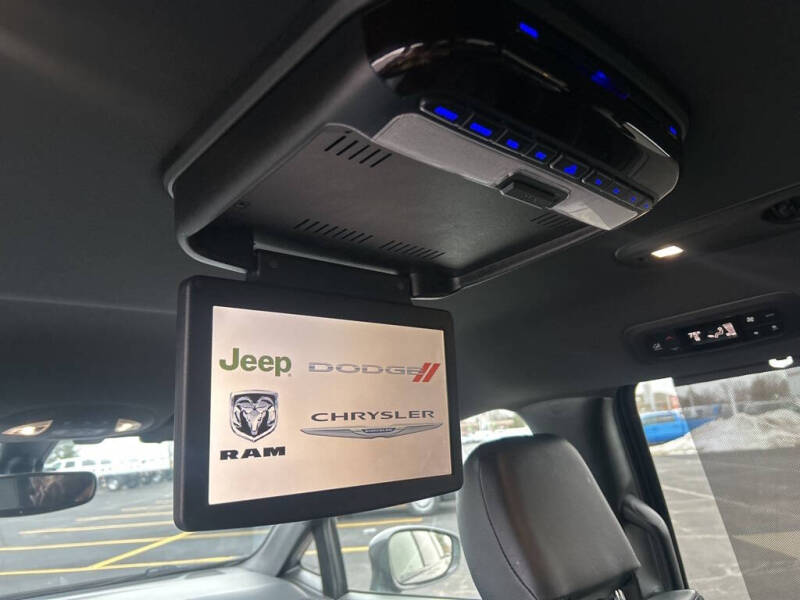 2020 Chrysler Pacifica Touring L