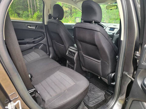 2015 Ford Edge SE