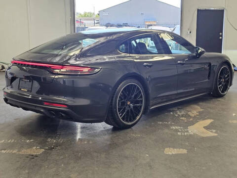 2023 Porsche Panamera