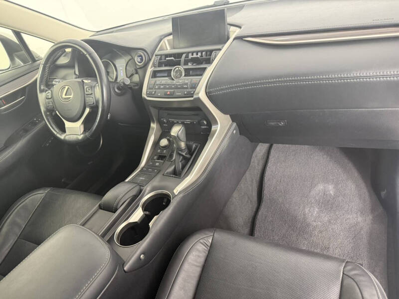 2017 Lexus NX 300h