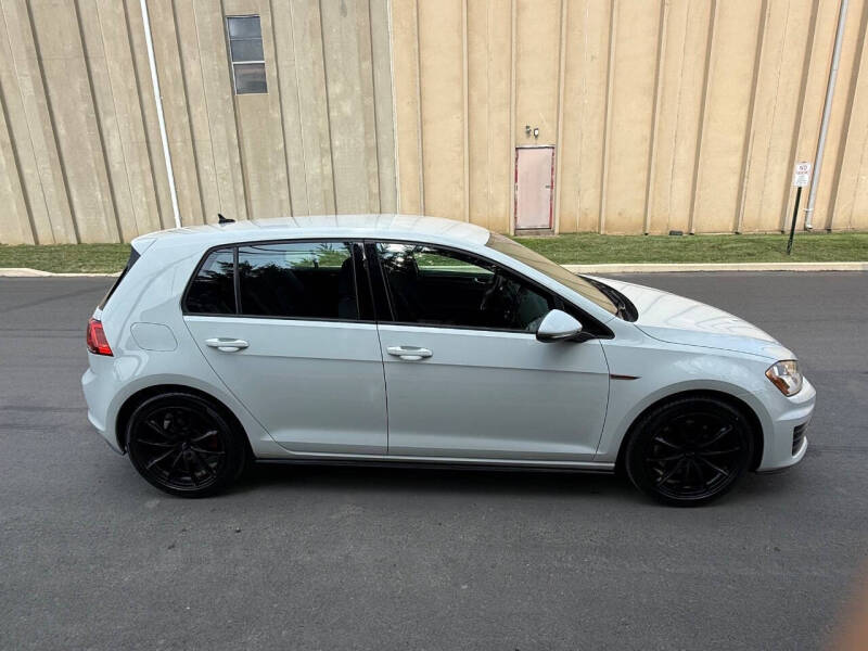 2017 Volkswagen Golf GTI S