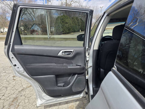 2013 Nissan Pathfinder S