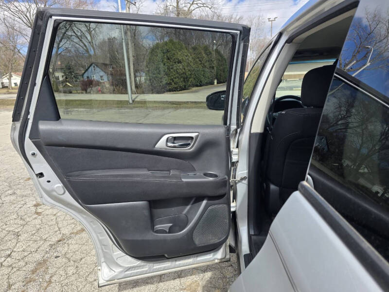 2013 Nissan Pathfinder S