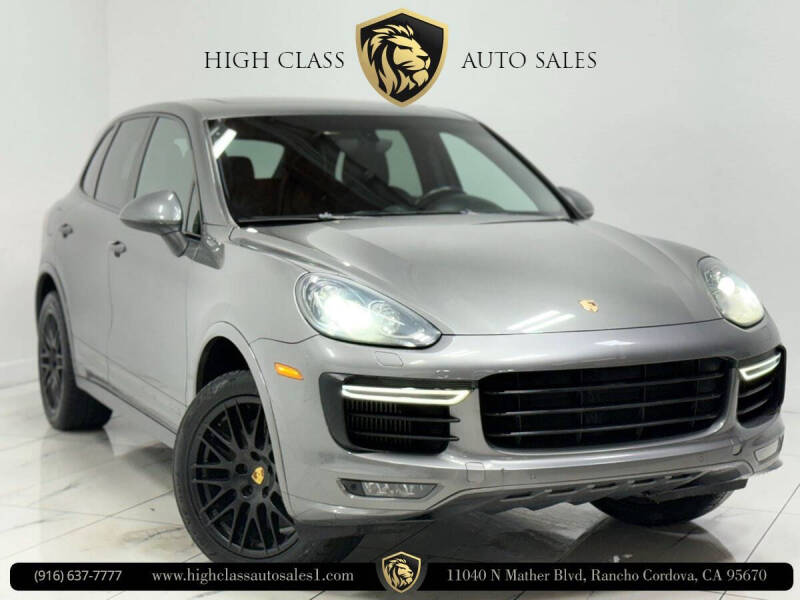 2016 Porsche Cayenne GTS