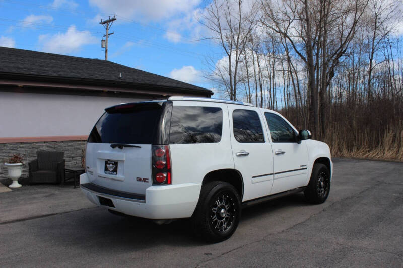 2011 GMC Yukon Denali