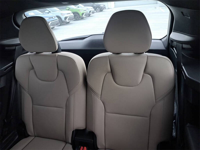 2026 Volvo XC90 B6 Plus 7P