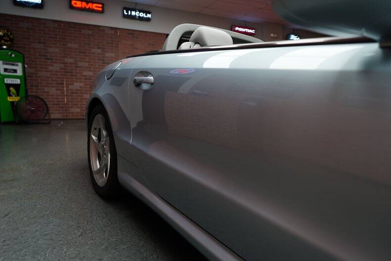 2004 Mercedes-Benz SL-Class SL 500
