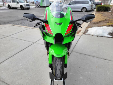 2024 Kawasaki Ninja Zx-10R KRT ABS Edition