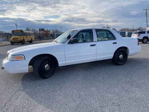 2008 Ford Crown Victoria for sale at Twister Auto Sales in Lawton OK