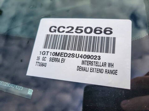 2025 GMC Sierra EV Denali