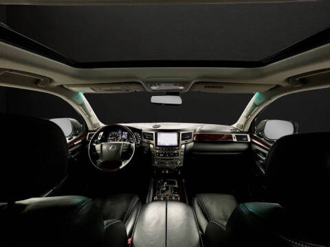 2015 Lexus LX 570