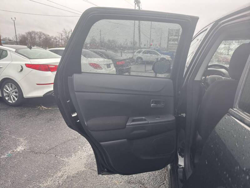 2019 Mitsubishi Outlander Sport ES