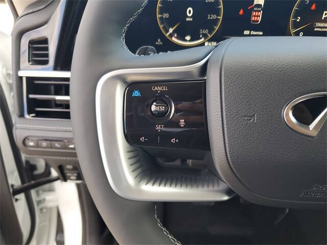 2026 Infiniti QX80 Luxe