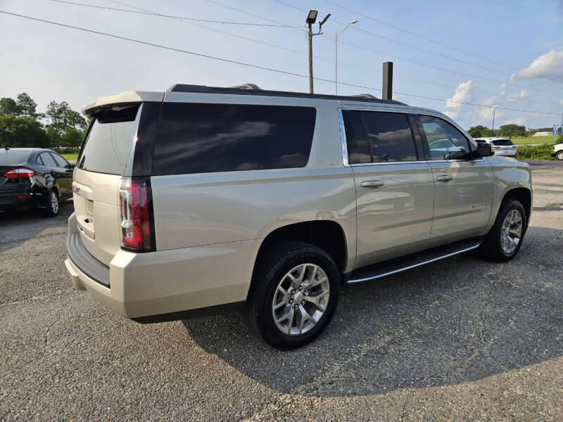 2017 GMC Yukon XL SLT