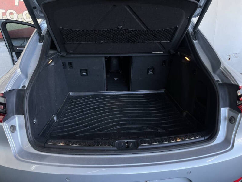 2016 Porsche Macan Turbo