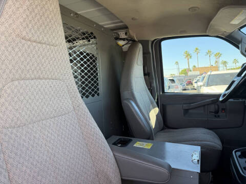 2017 Chevrolet Express 2500