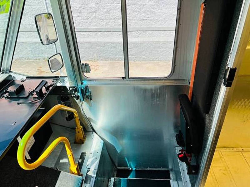 2008 Freightliner MT45 Chassis