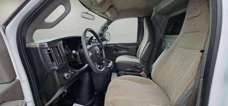 2021 Chevrolet Express 2500