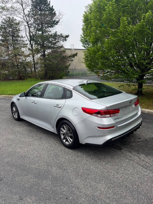 2020 Kia Optima LX
