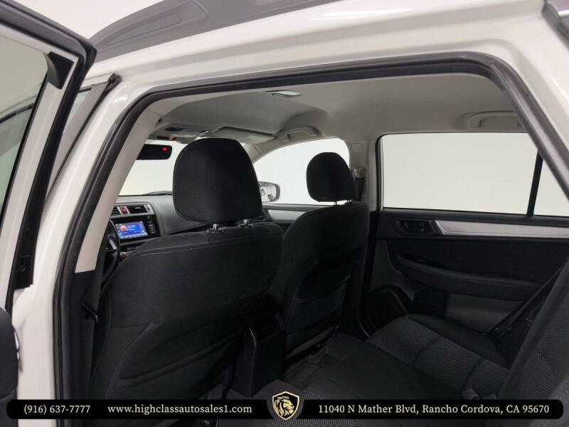 2019 Subaru Outback 2.5i