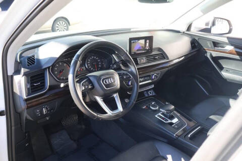 2019 Audi Q5 quattro Premium 45 TFSI