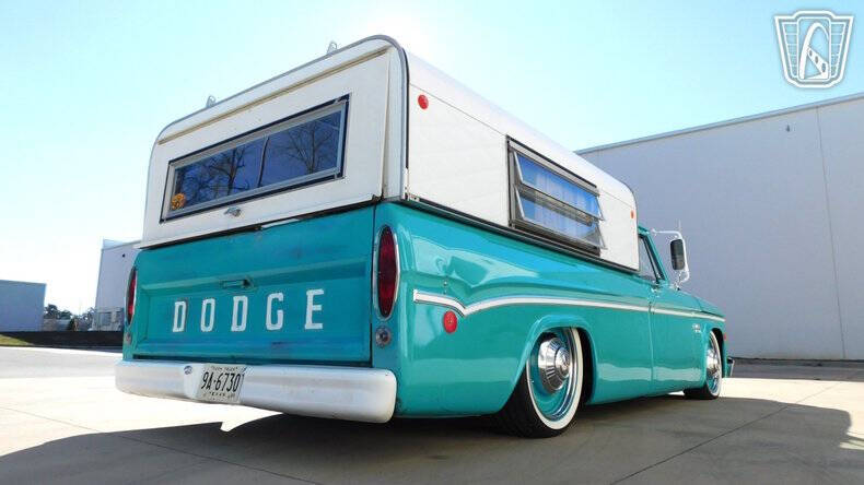 1969 Dodge D200 Pickup