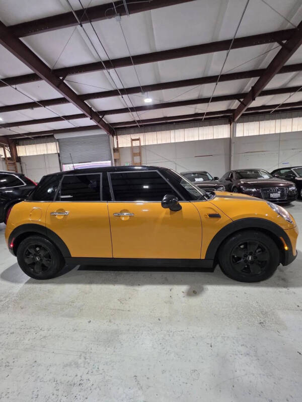 2015 MINI Hardtop 4 Door Cooper