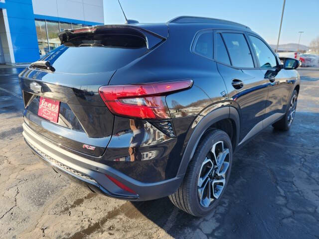 2024 Chevrolet Trax RS