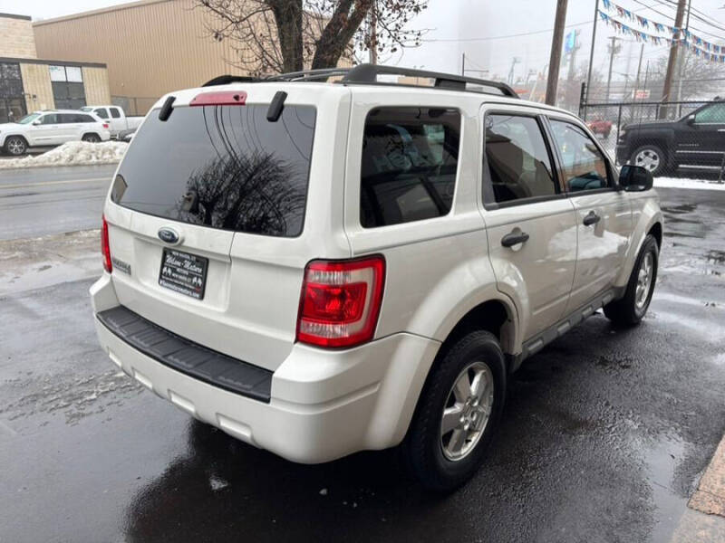 2009 Ford Escape XLT