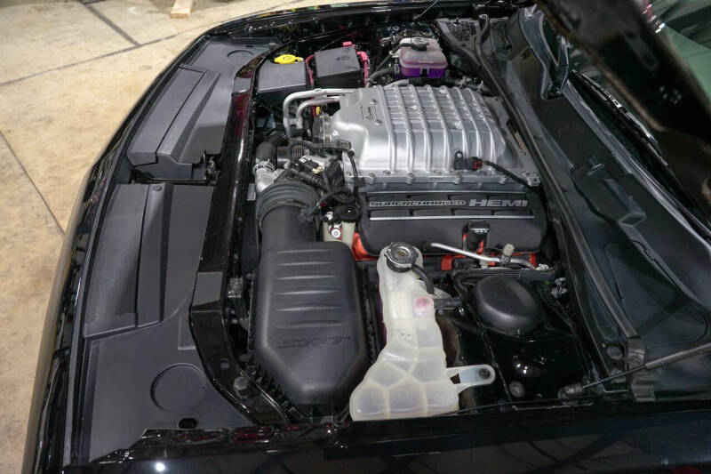 2016 Dodge Challenger SRT Hellcat