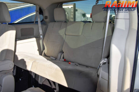 2012 Chrysler Town and Country Touring