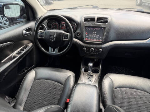 2020 Dodge Journey Crossroad