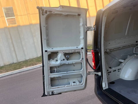 2016 Mercedes-Benz Metris