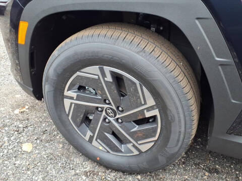 2026 Hyundai Tucson Hybrid Blue SE