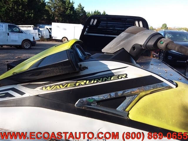 2019 Yamaha WAVE RUNNE