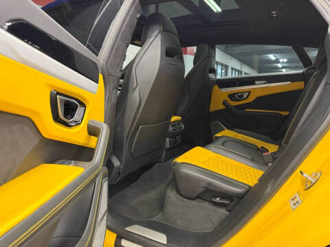 2019 Lamborghini Urus